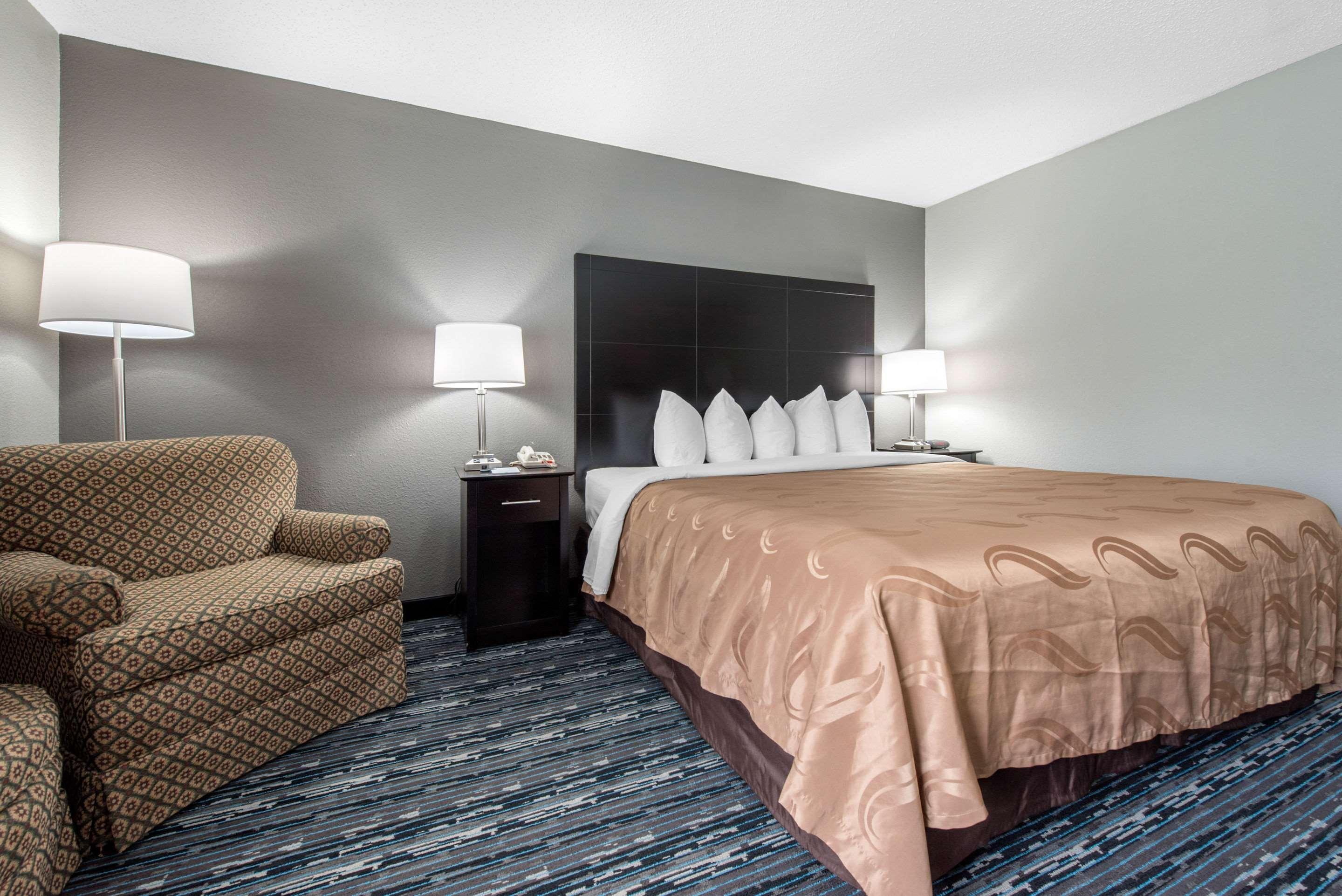 Quality Inn & Suites Brownsburg - Indianapolis West Екстер'єр фото