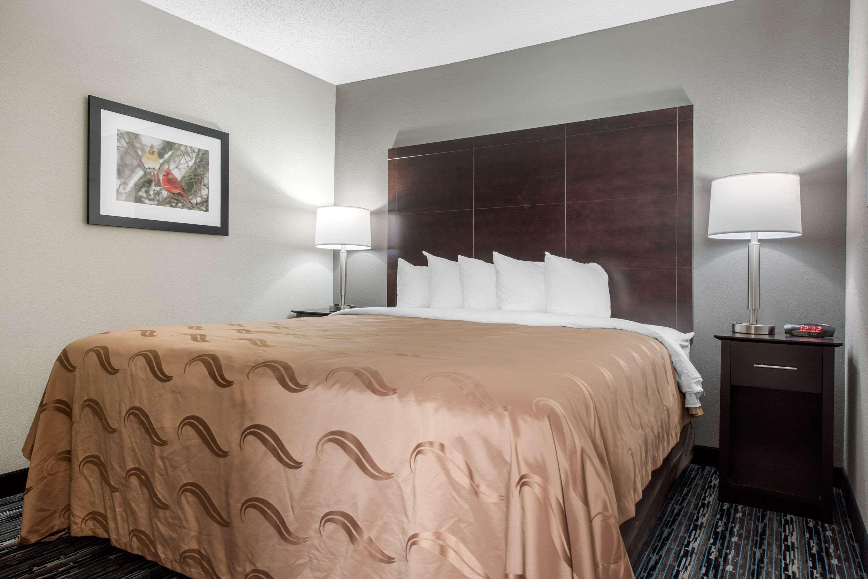 Quality Inn & Suites Brownsburg - Indianapolis West Екстер'єр фото