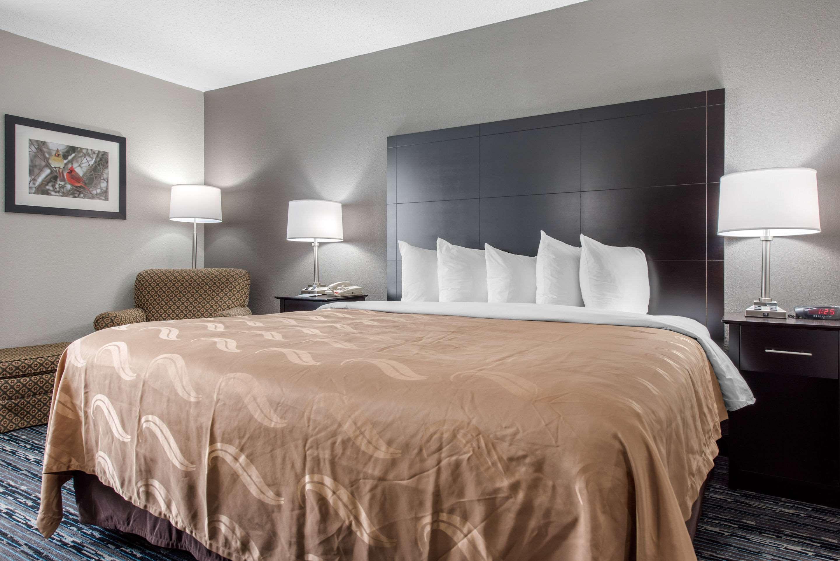 Quality Inn & Suites Brownsburg - Indianapolis West Екстер'єр фото