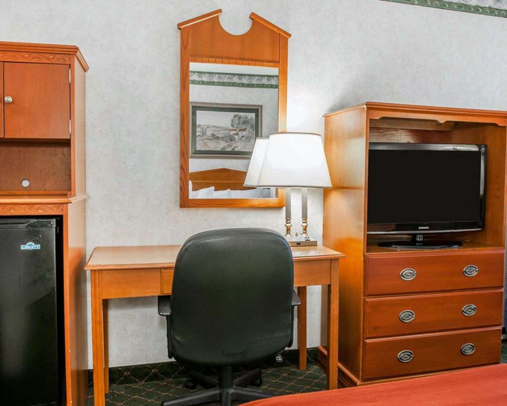 Quality Inn & Suites Brownsburg - Indianapolis West Номер фото