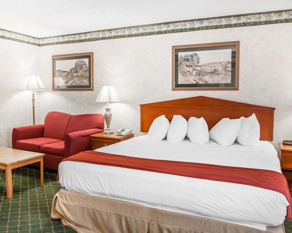 Quality Inn & Suites Brownsburg - Indianapolis West Номер фото