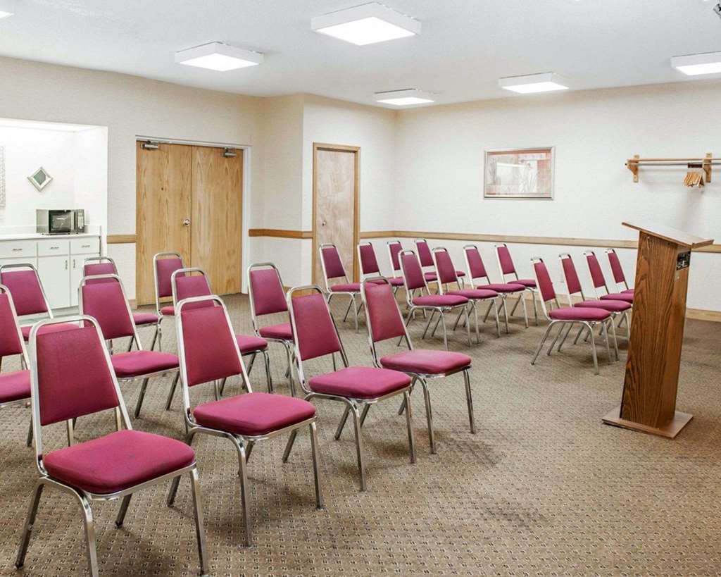 Quality Inn & Suites Brownsburg - Indianapolis West Зручності фото